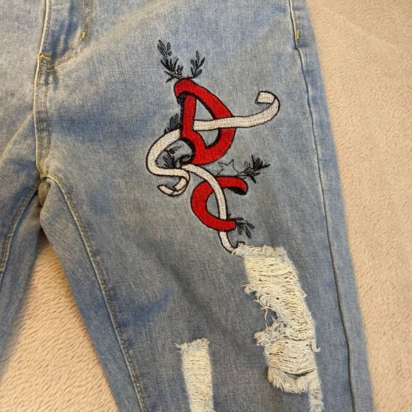 GB Design Woman's Jeans 32 With Embroidered Graphic Patches & Ripped Details - Picture 11 of 15